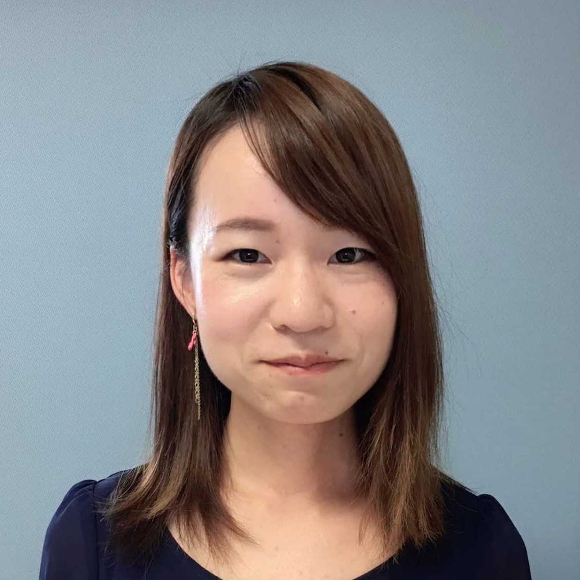 樋口 麻衣子